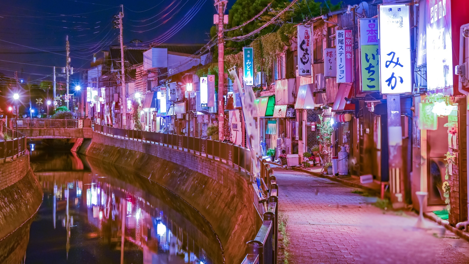 Fukuoka: mercati, canali e architetture contemporanee