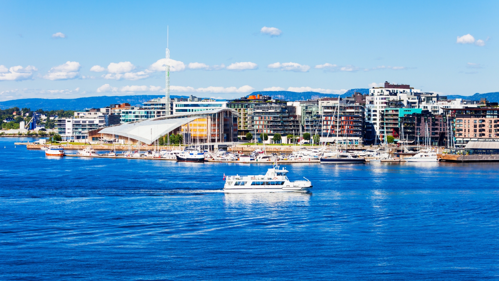 Oslo tra musei, parchi e waterfront ad Aker Brygge